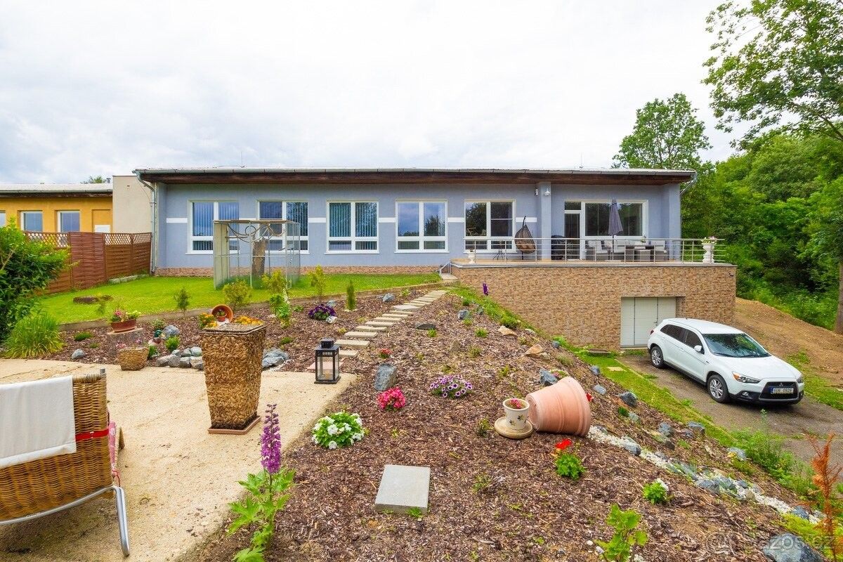 Rodinné domy, Hracholusky, 270 41