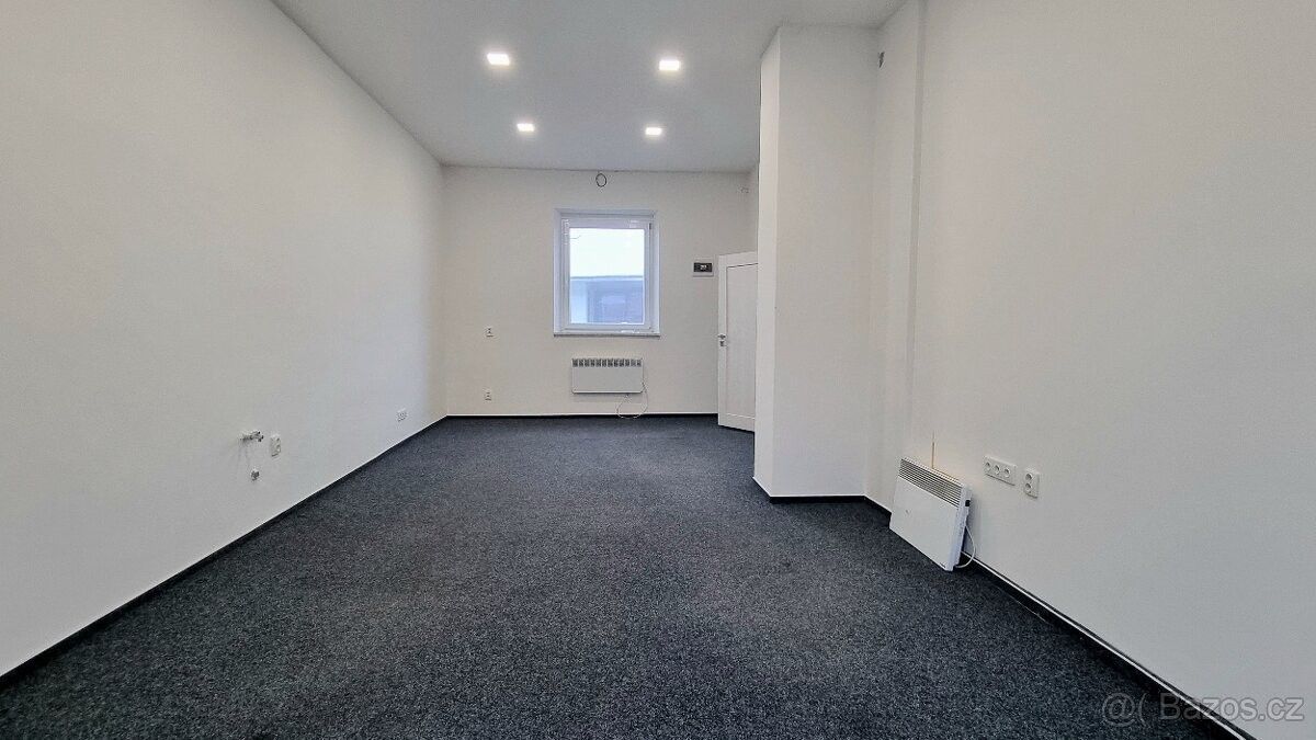 Pronájem obchodní prostory - Opava, 746 01