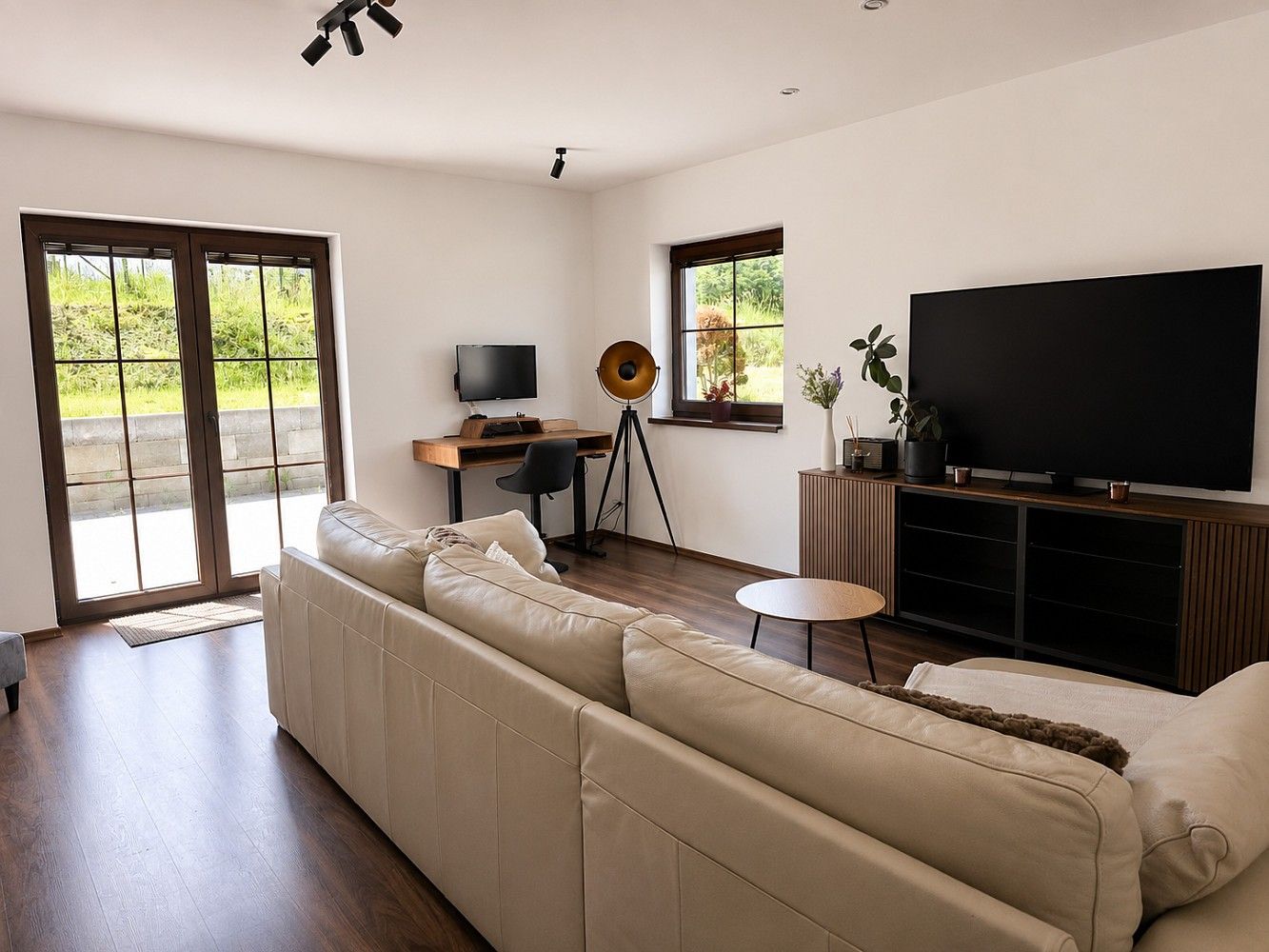 Rodinné domy, Travnatka, Tmaň, okres Beroun, 148 m² - 2