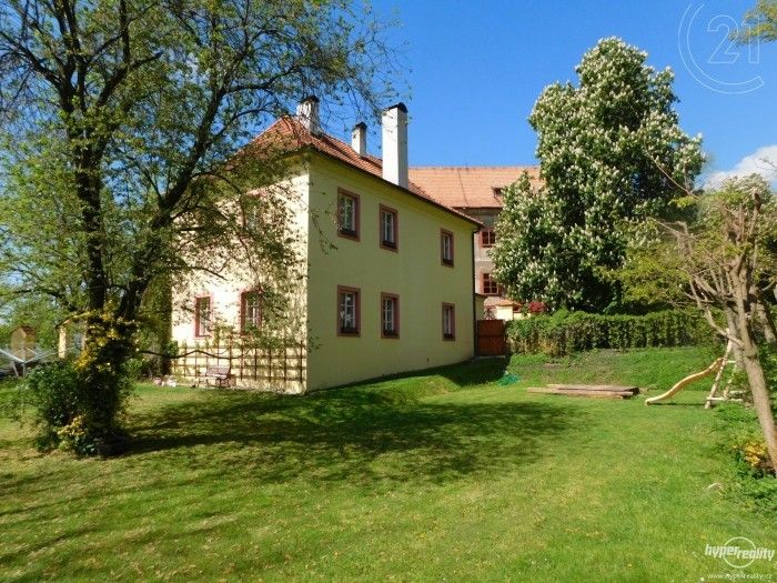 Prodej dům - Vargač, Dobříš, 235 m²