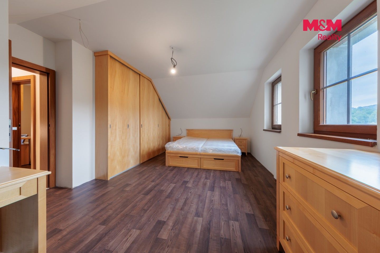 Prodej rodinný dům - Šemnice, 118 m² - 5