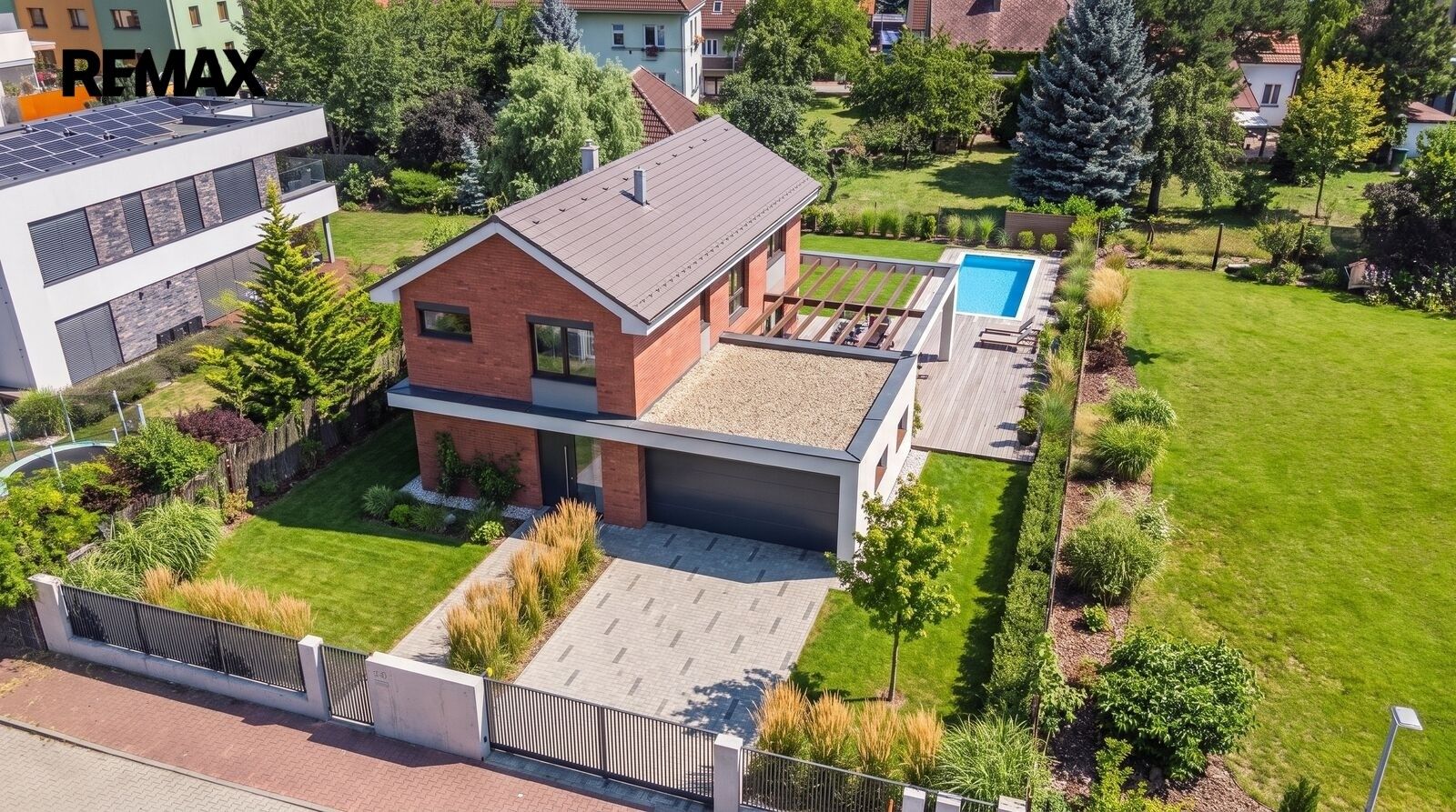 Pozemek pro bydlení, 719 m²