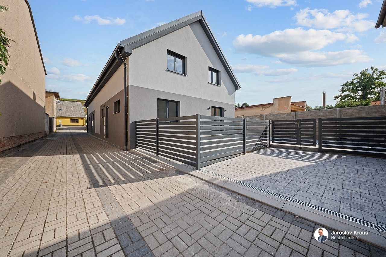 Rodinné domy, Tovární, Nová Paka, okres Jičín, 134 m² - 2