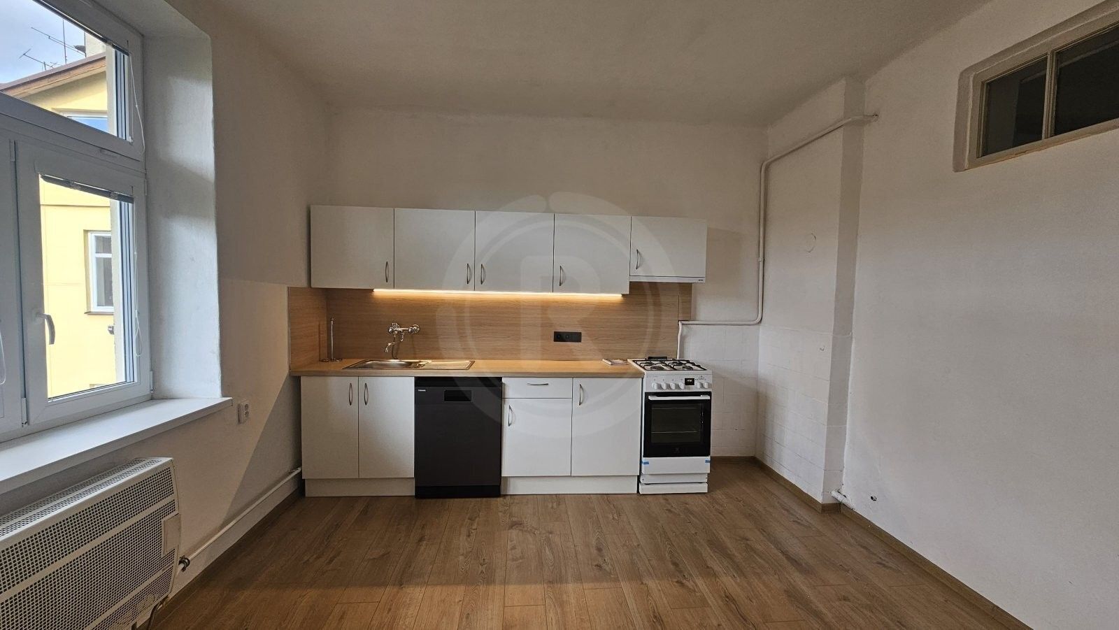 2+1, Dukelská, České Budějovice 6, 90 m² - 2