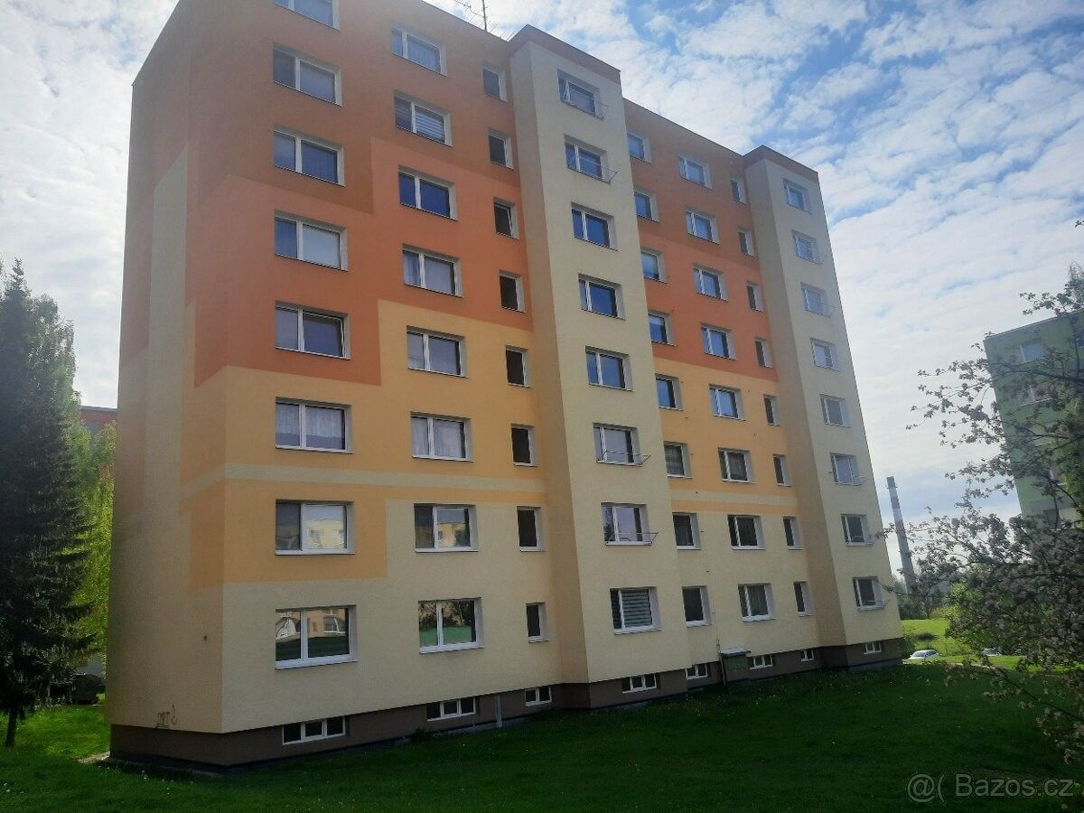 2+kk, Česká Lípa, 470 06, 42 m²