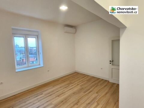 Byty, 987 66, Zahraničí