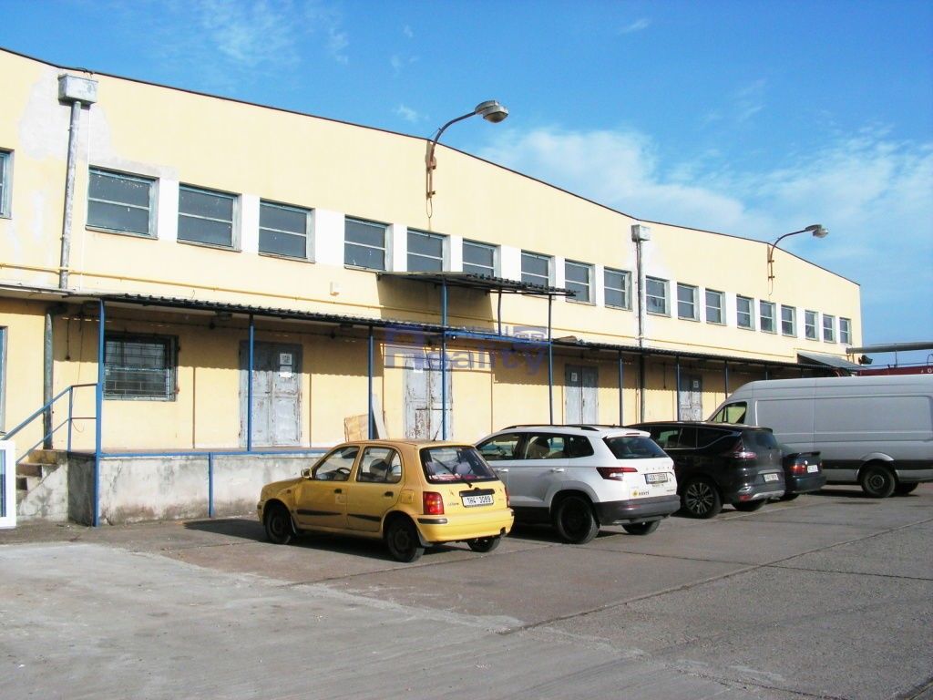 Výrobní prostory, Bratří Štefanů, Slezské Předměstí, Hradec Králové, 432 m²