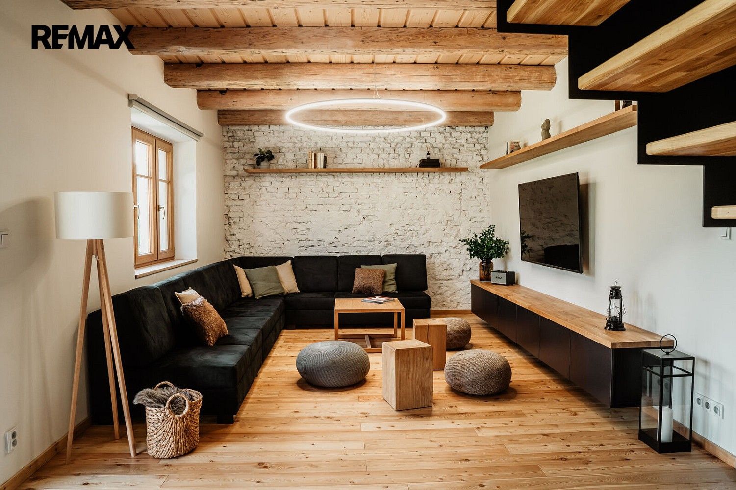 Ubytovací zařízení, 184 m²