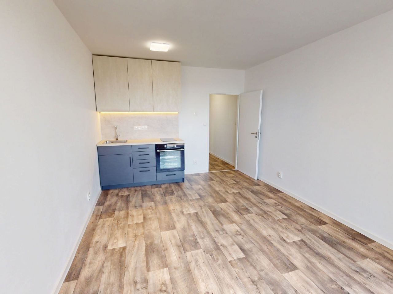 1+kk, Nádražní, Ostrava, 28 m² - 2