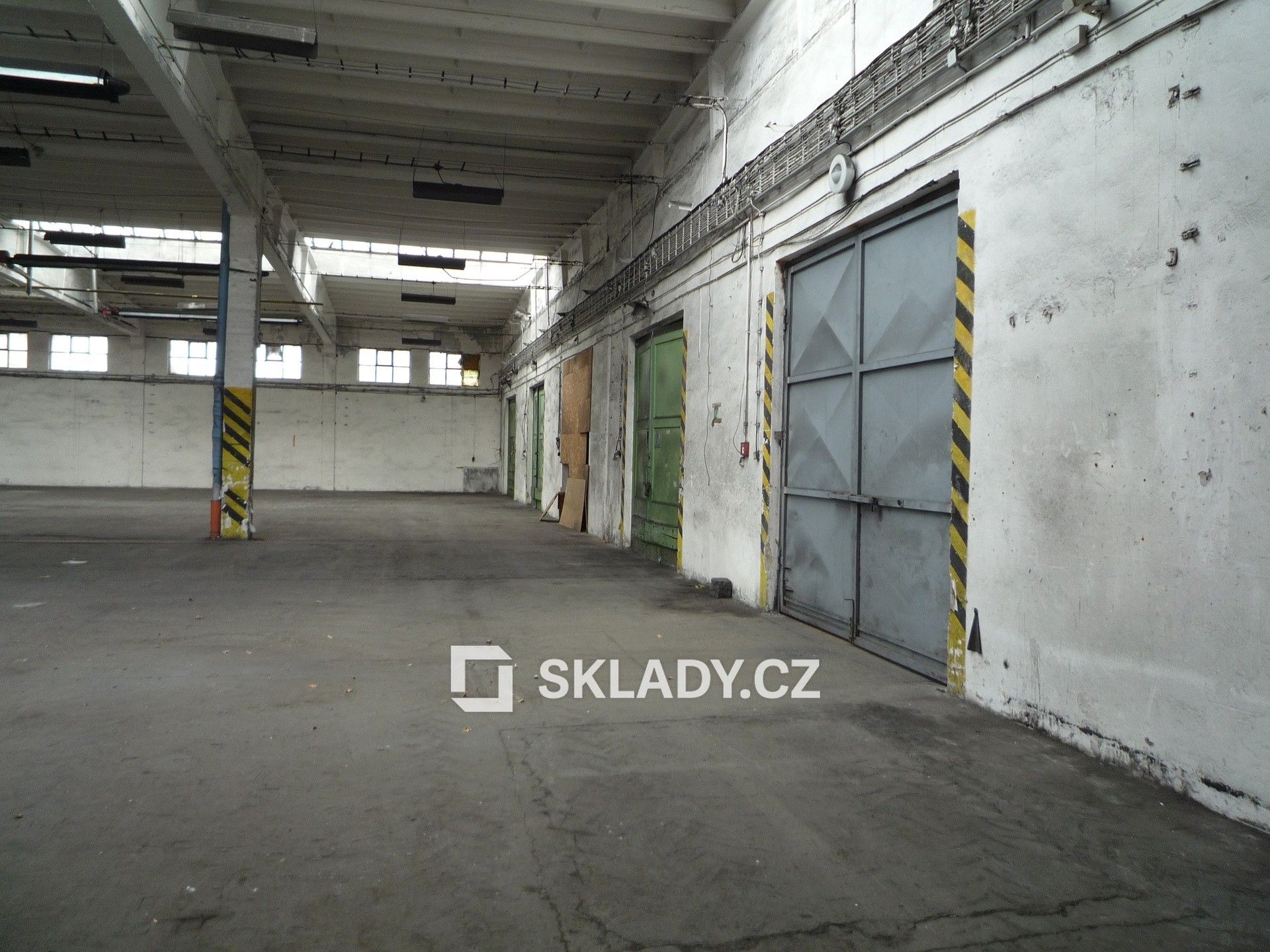 Pronájem sklad - Praha, 2 700 m² - 5