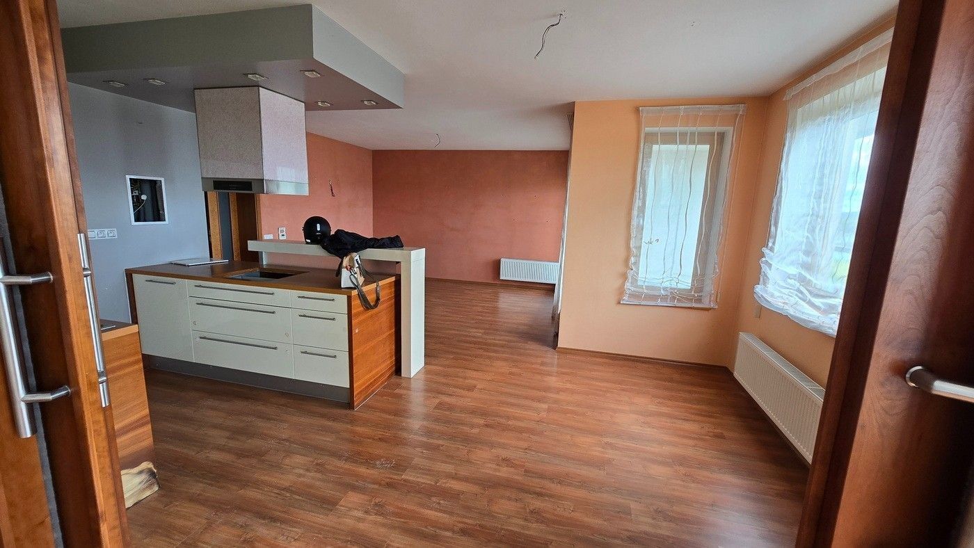 3+kk, Osiková, České Budějovice - České Budějovice 6, Jihočeský kraj, 112 m² - 2