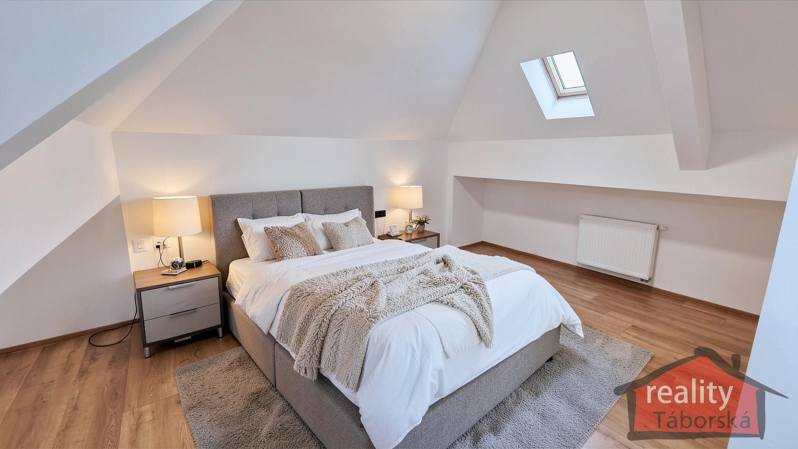 2+kk, Nupacká, Nupaky, 82 m² - 1