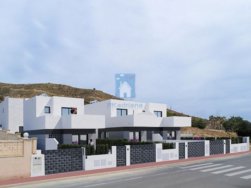 Prodej rodinný dům - 987 66, Zahraničí