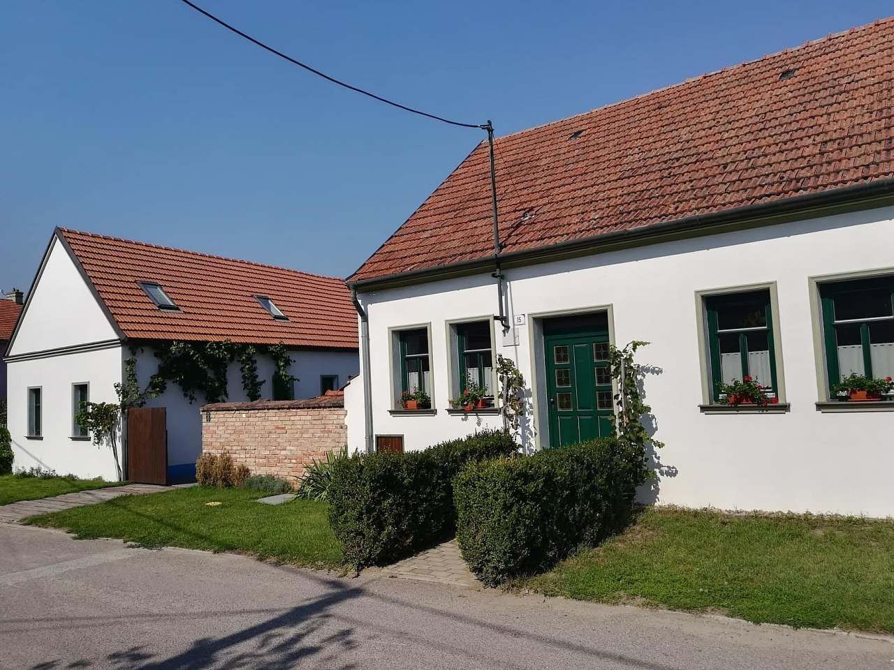 Chaty, Perná, Jihomoravský kraj - 1