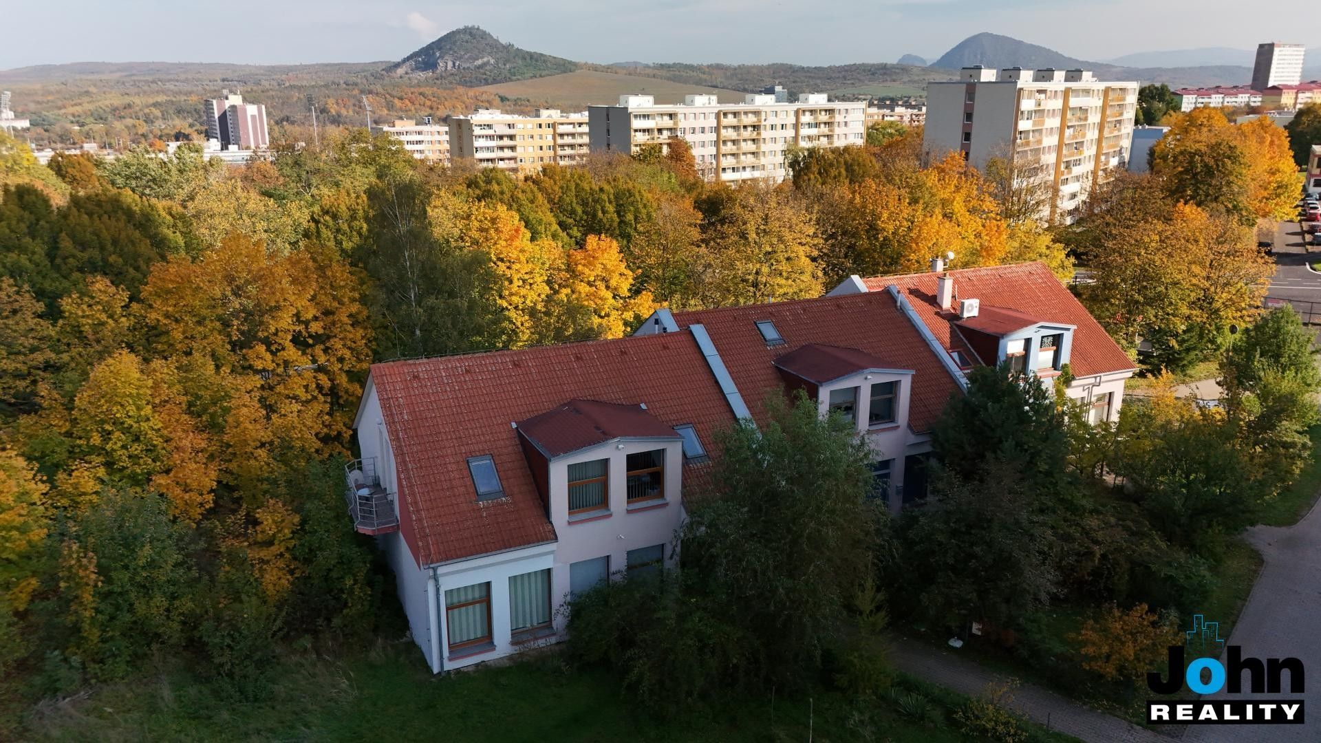Prodej komerční - Bělehradská, Most, 400 m² - 5
