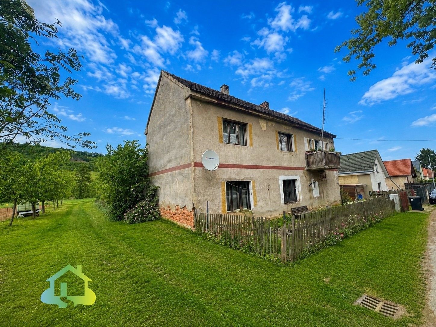 Rodinné domy, Milý, 140 m² - 1