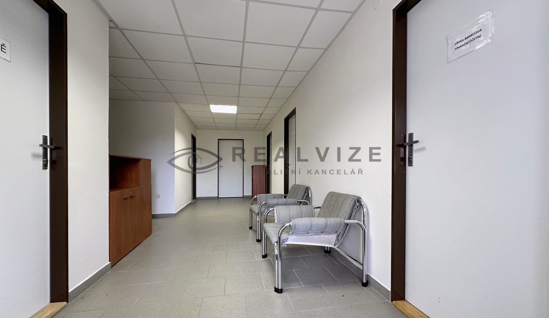 Pronájem kancelář - Benešov nad Černou, 150 m²