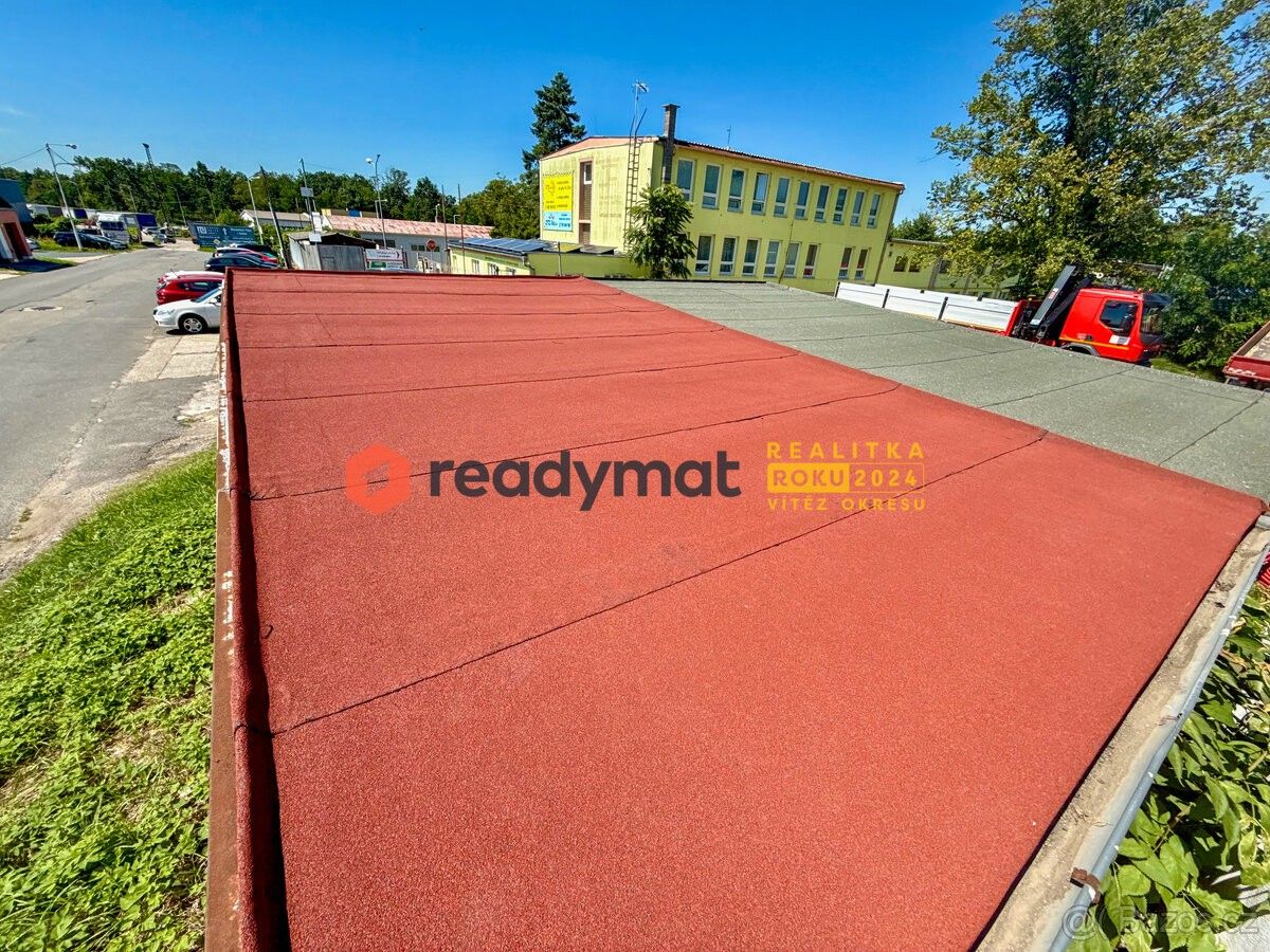 Prodej garáž - Hodonín, 695 01