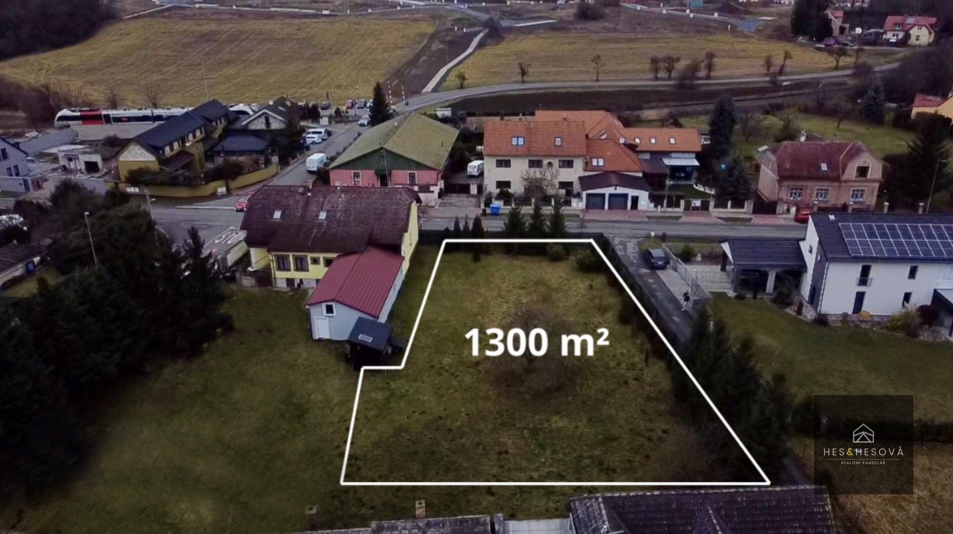Pozemek pro bydlení · 1 300 m² · Nučice - 4