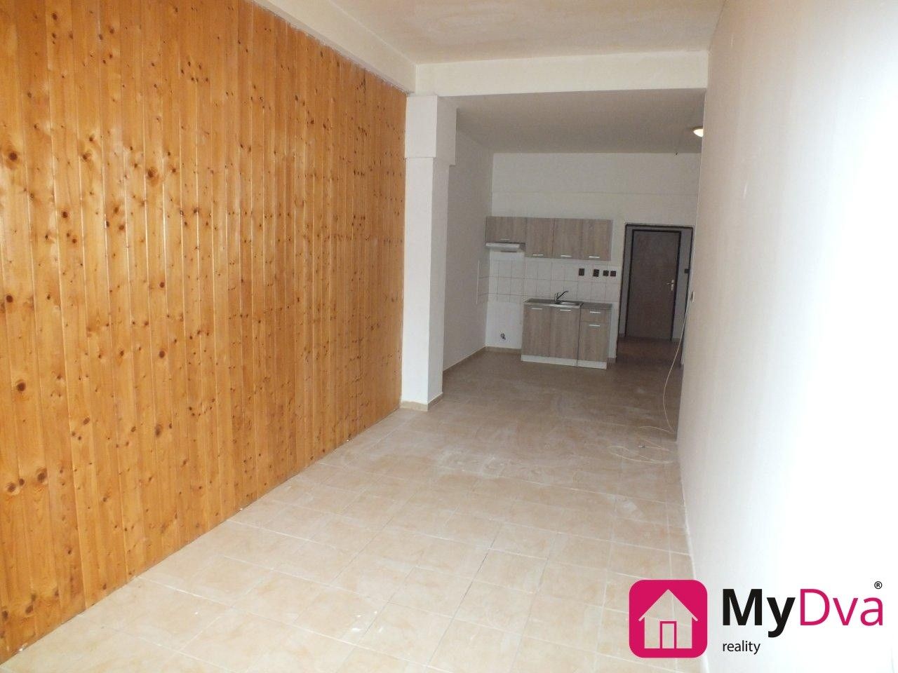 Pronájem byt 2+1 - nám. Armády, Znojmo, 70 m²