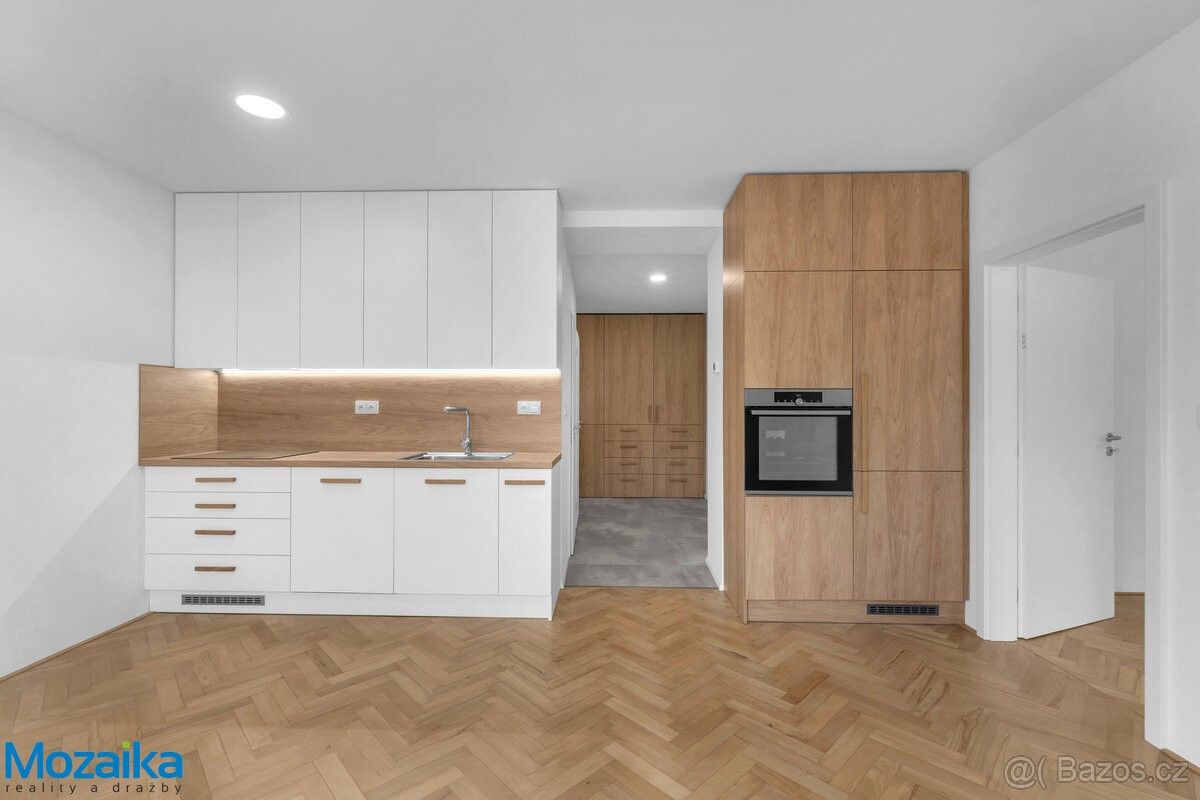 Byty, Lanškroun, 563 01