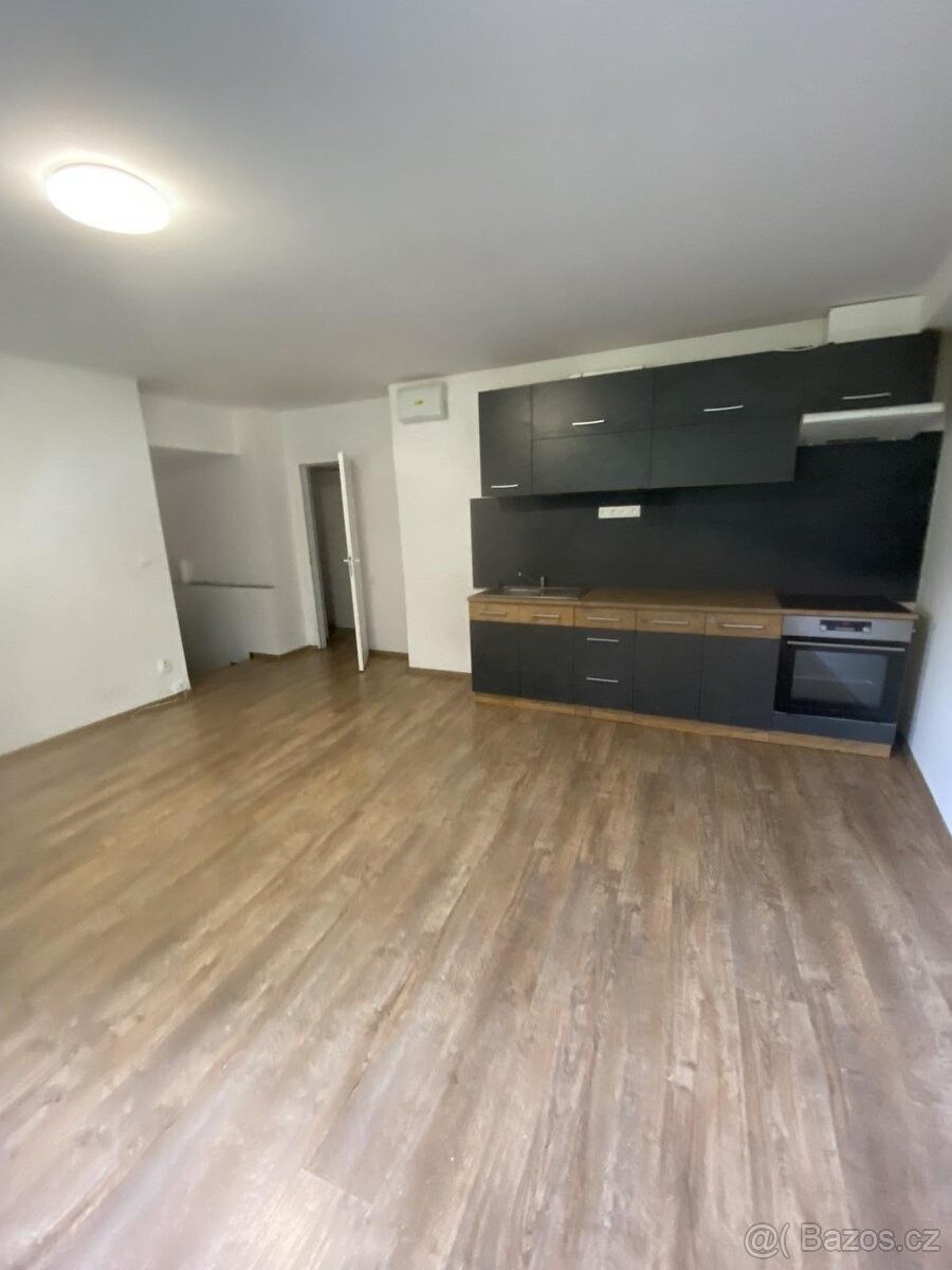 Byty, Benešov nad Ploučnicí, 405 02