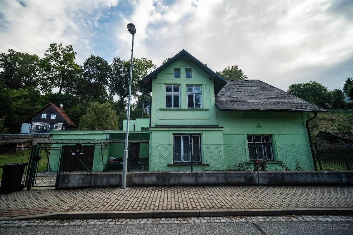 Prodej rodinný dům - Česká Metuje, 549 56