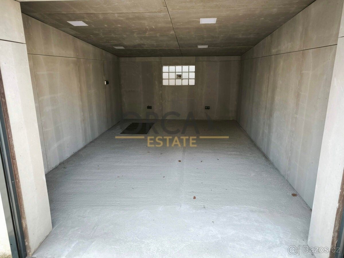 Prodej garáž - Kyjov, 697 01