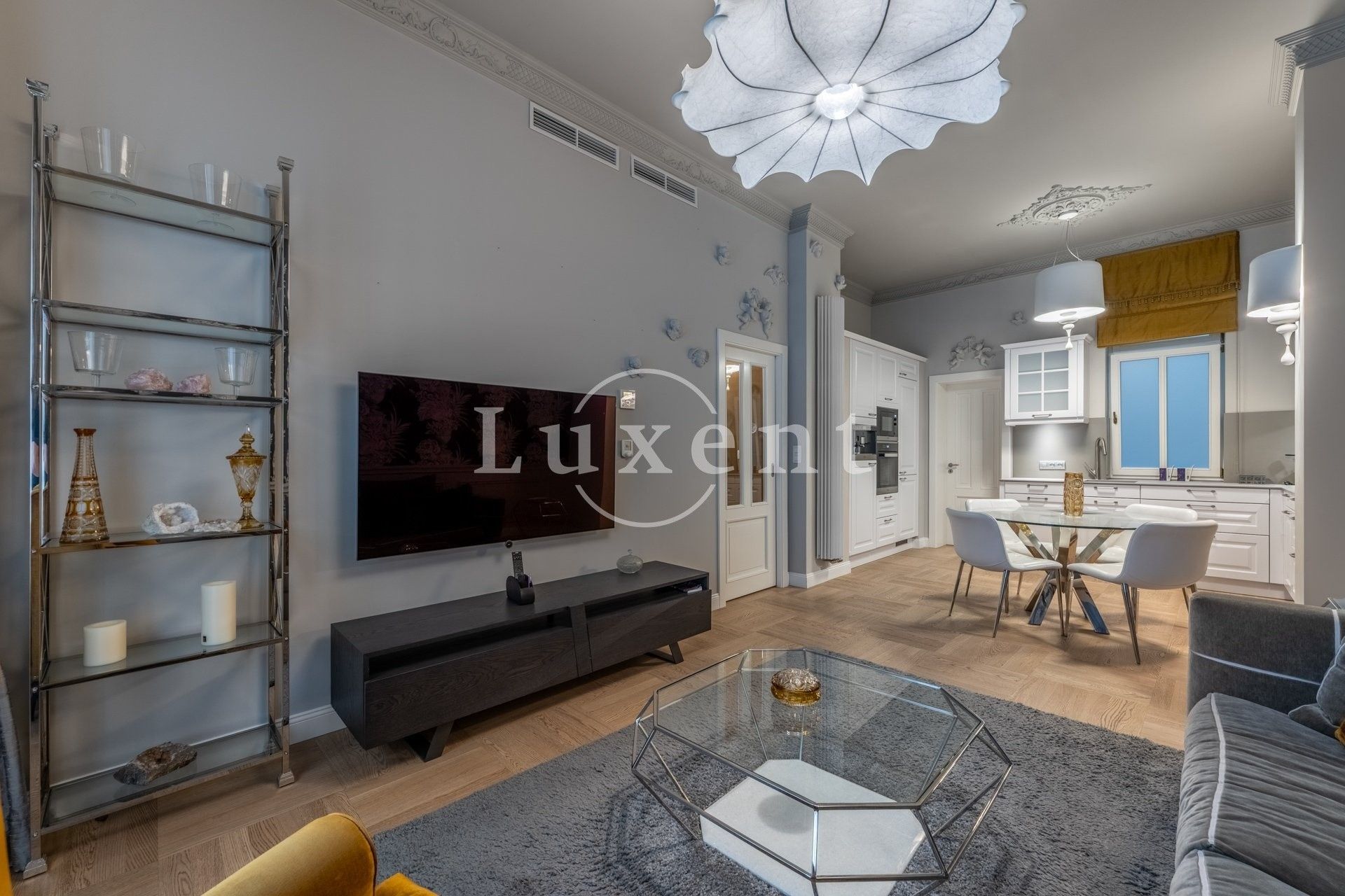 Byt 2+kk · 63 m² · Vřídelní 83, Karlovy Vary - 3