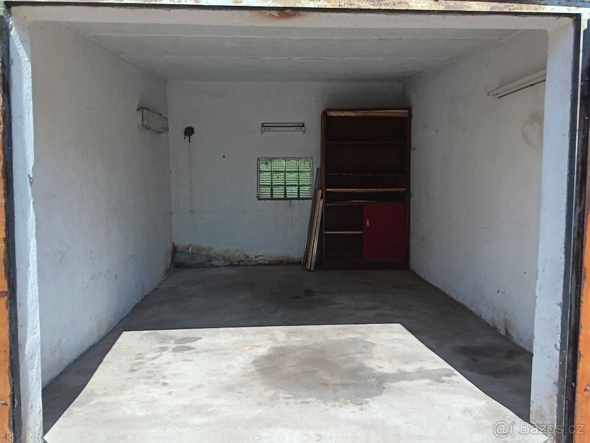Garáže, Tábor, 391 56 - 2