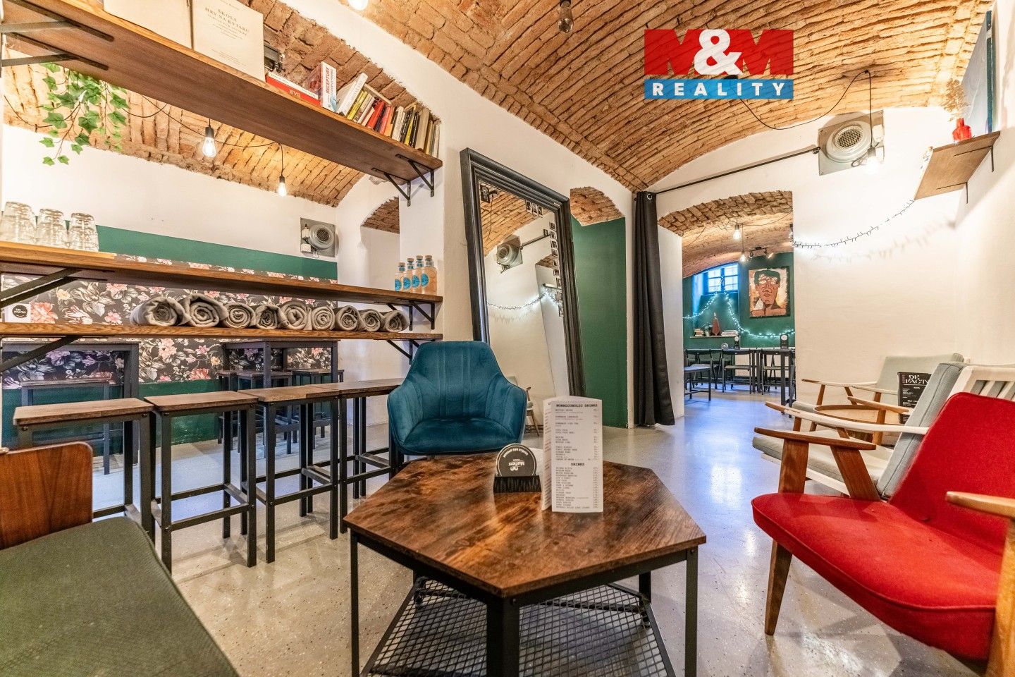 Restaurace, Rumunská, Praha, 170 m²