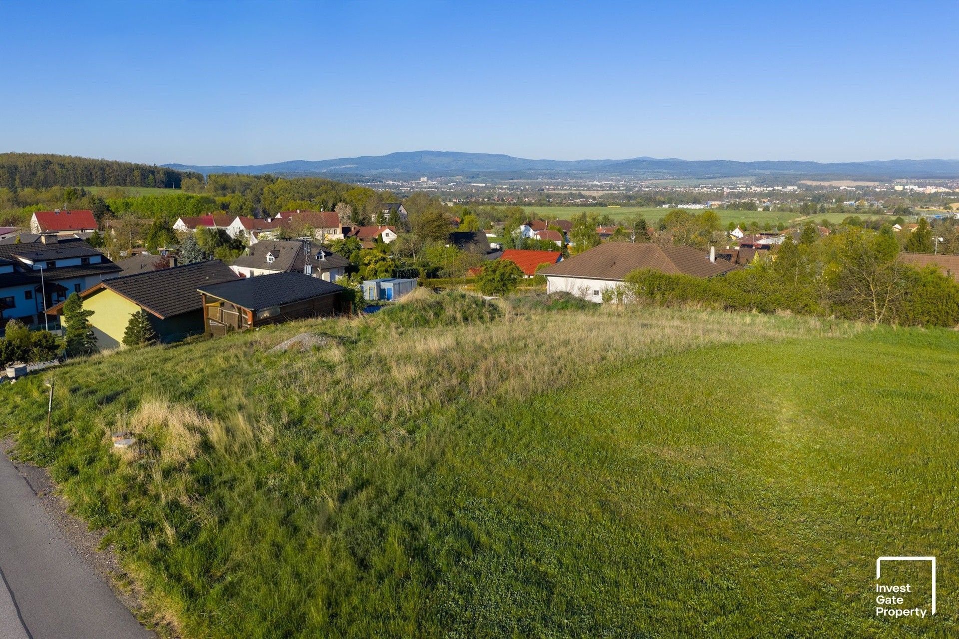 Pozemek pro bydlení, 705 m²
