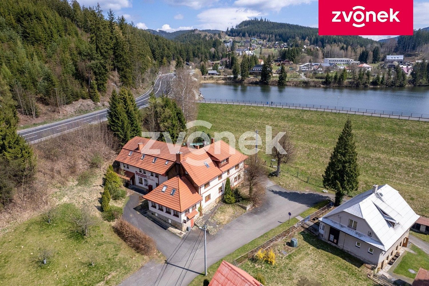 Ubytovací zařízení, Horní Bečva, okres Vsetín, Zlínský kraj, 1 086 m² - 2