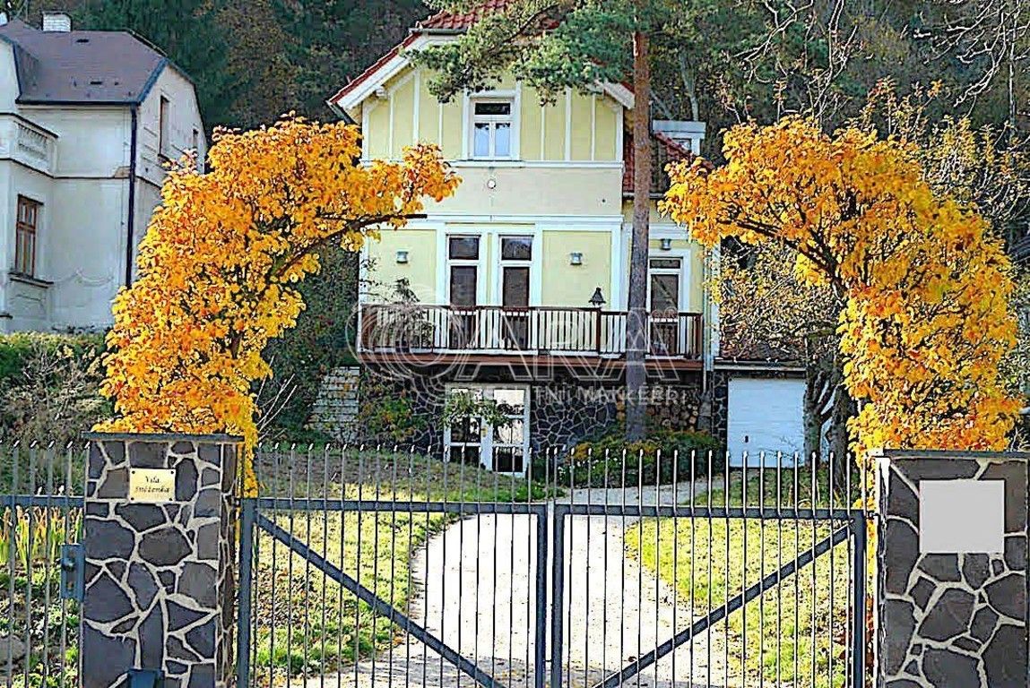 Rodinné domy, K Belvederu, Praha, 159 m²