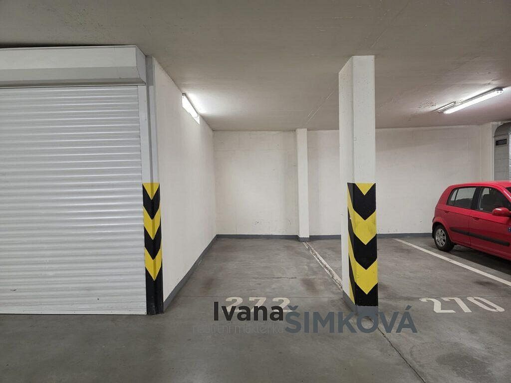 Nemovitost · 12 m² · Praha - Kunratice, okres Praha 4, Hlavní město Praha - 4