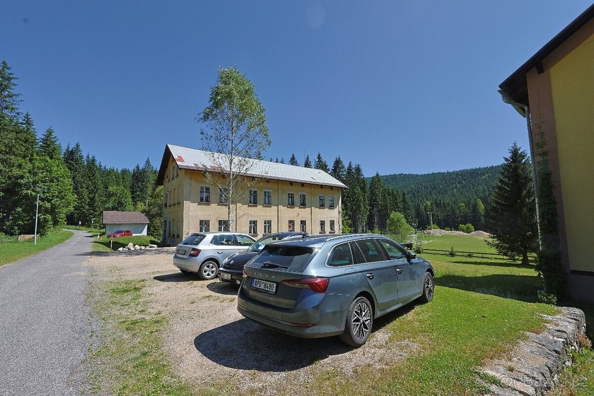 Byty, Kořenov, 468 49