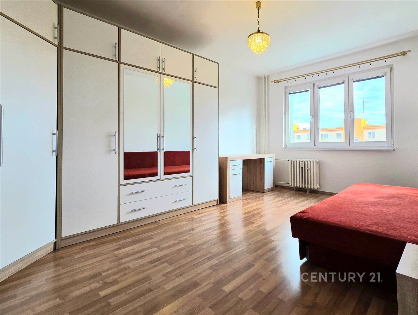 Byt 2+1 · 52 m² · Počernická  , Praha - 4