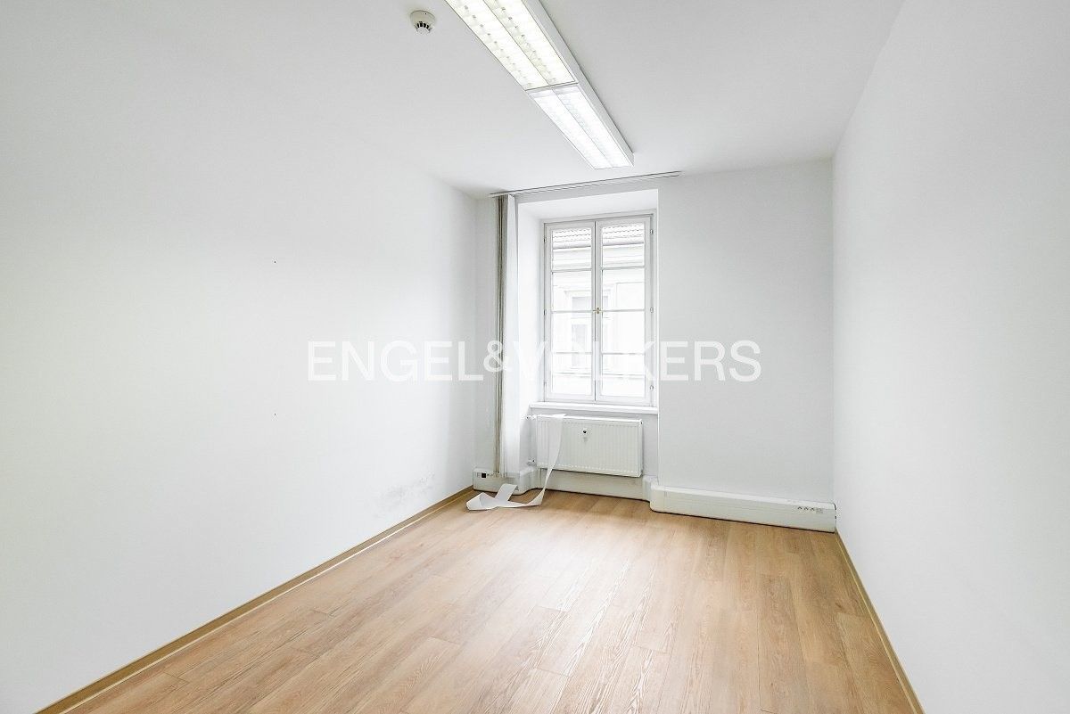 Pronájem kancelář - Myslíkova 171, Praha, 117 m²