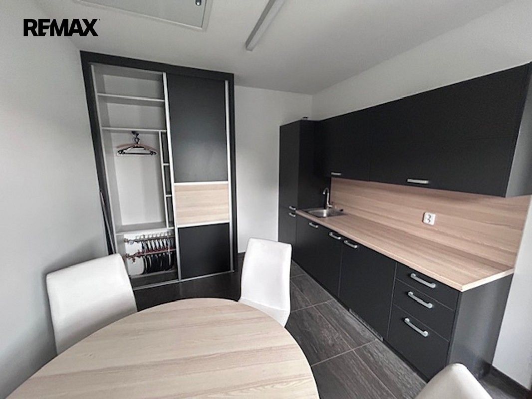 Pronájem kancelář - Cheb - Hradiště, Karlovarský kraj, 360 m² - 5