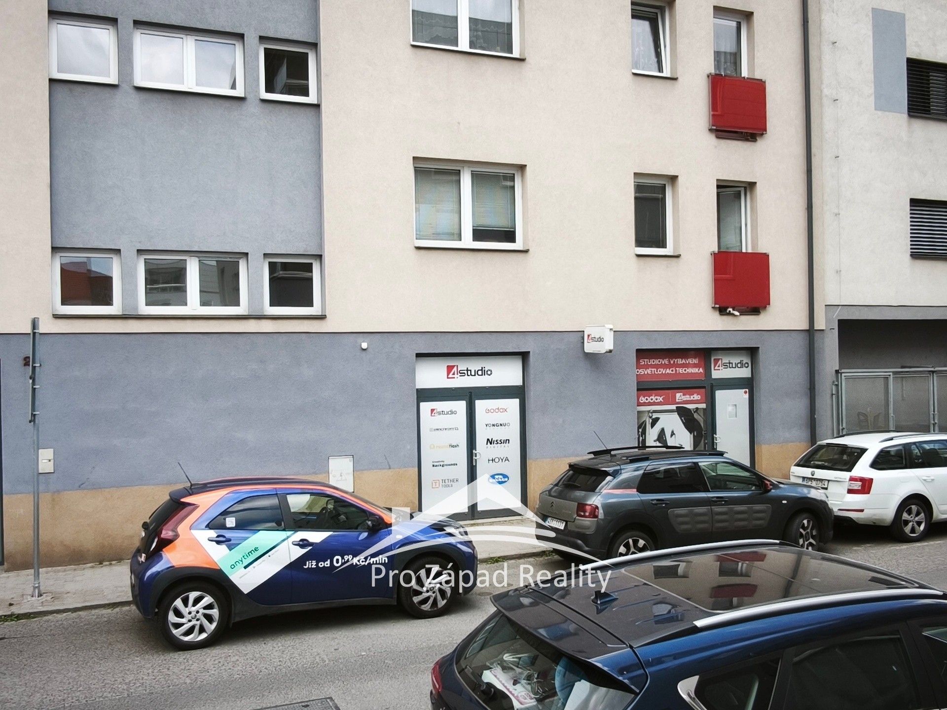 Obchodní prostory, Poděbradova, Plzeň, 242 m² - 2