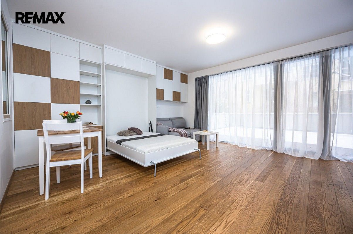 Byt 1+kk · 45 m² · Praha - Libeň, okres Praha 8, Hlavní město Praha - 4