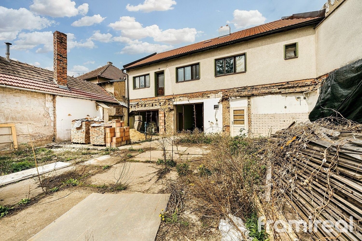 Rodinné domy, Lovčičky, 200 m² - 2