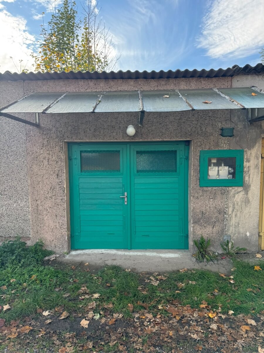 Prodej garáž - Hronov, 549 31 - 2