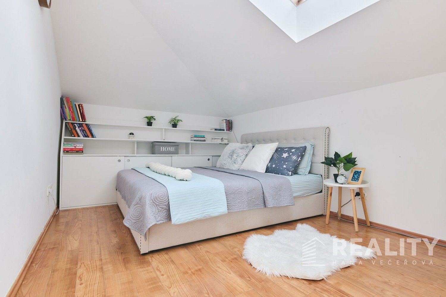 Byt 2+1 · 54 m² · Praha - Dolní Počernice, okres Praha 14, Hlavní město Praha - 4