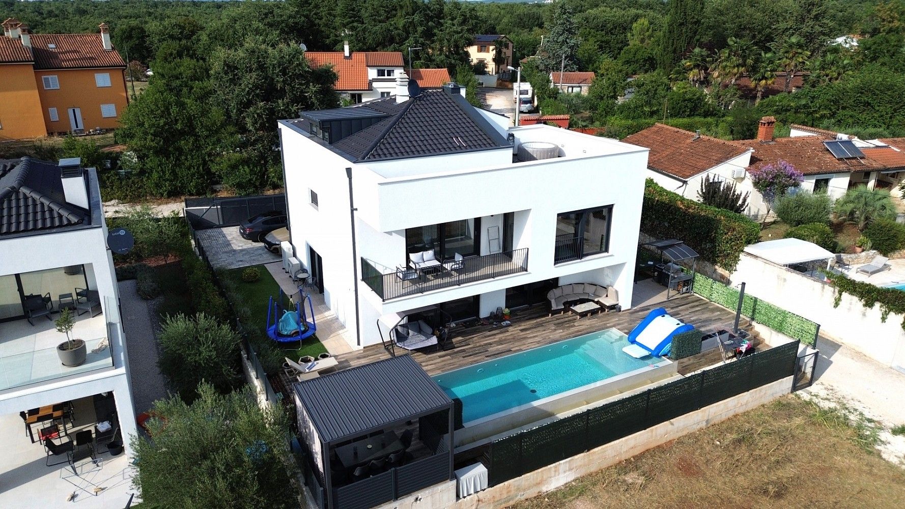 Rodinný dům · 245 m² · Poreč, HR - 2