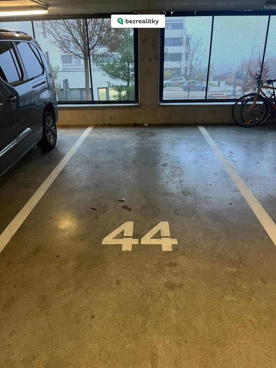 Prodej garáž - Markůvky, Brno, 15 m²