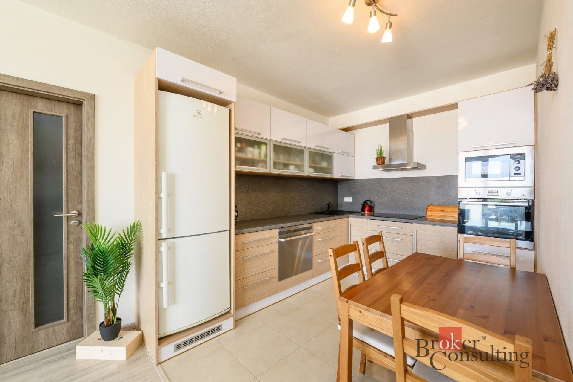 3+kk, Jablonského, Plzeň, 69 m² - 2