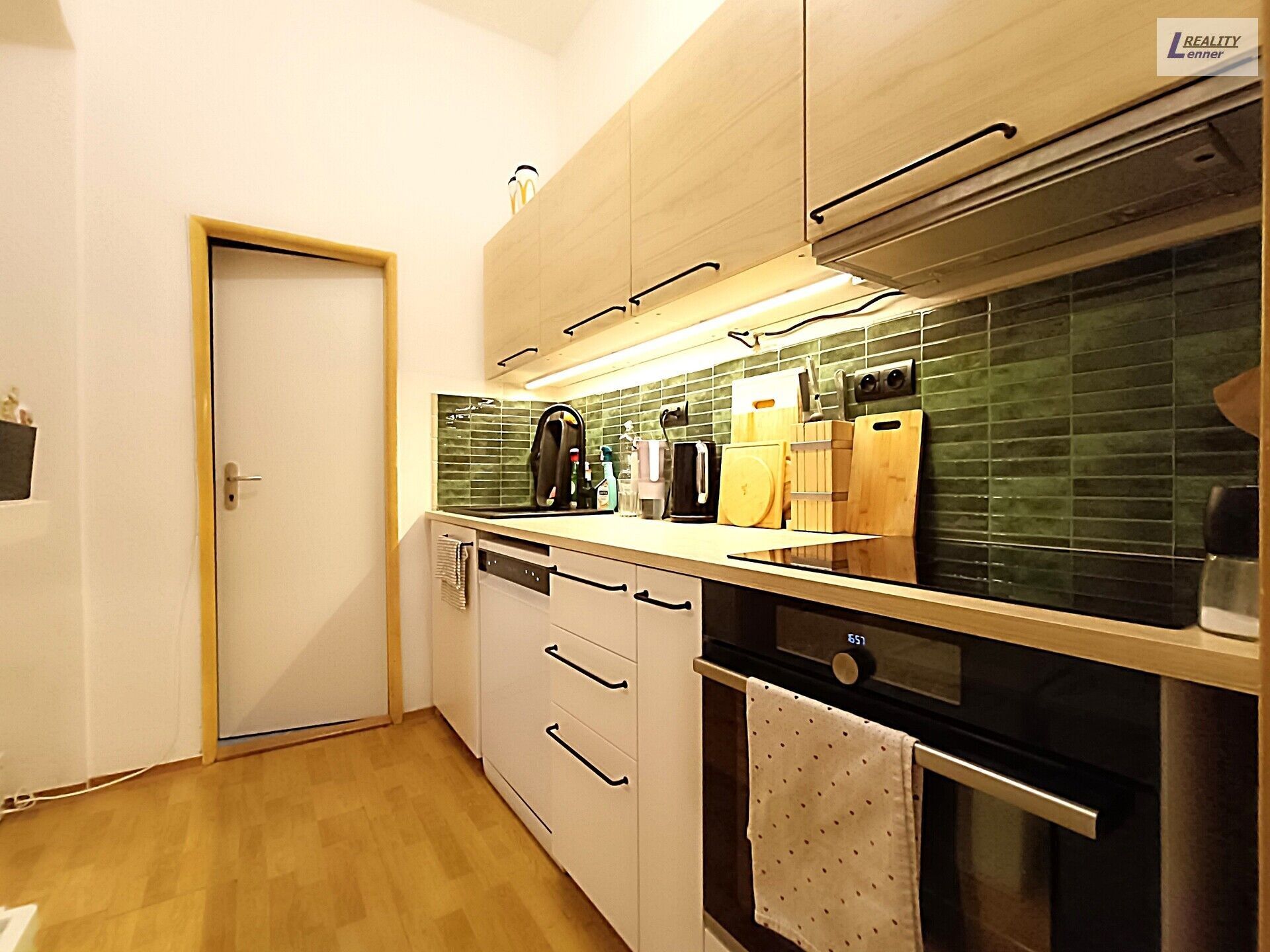 2+1, Vinohradská, Praha, 81 m²