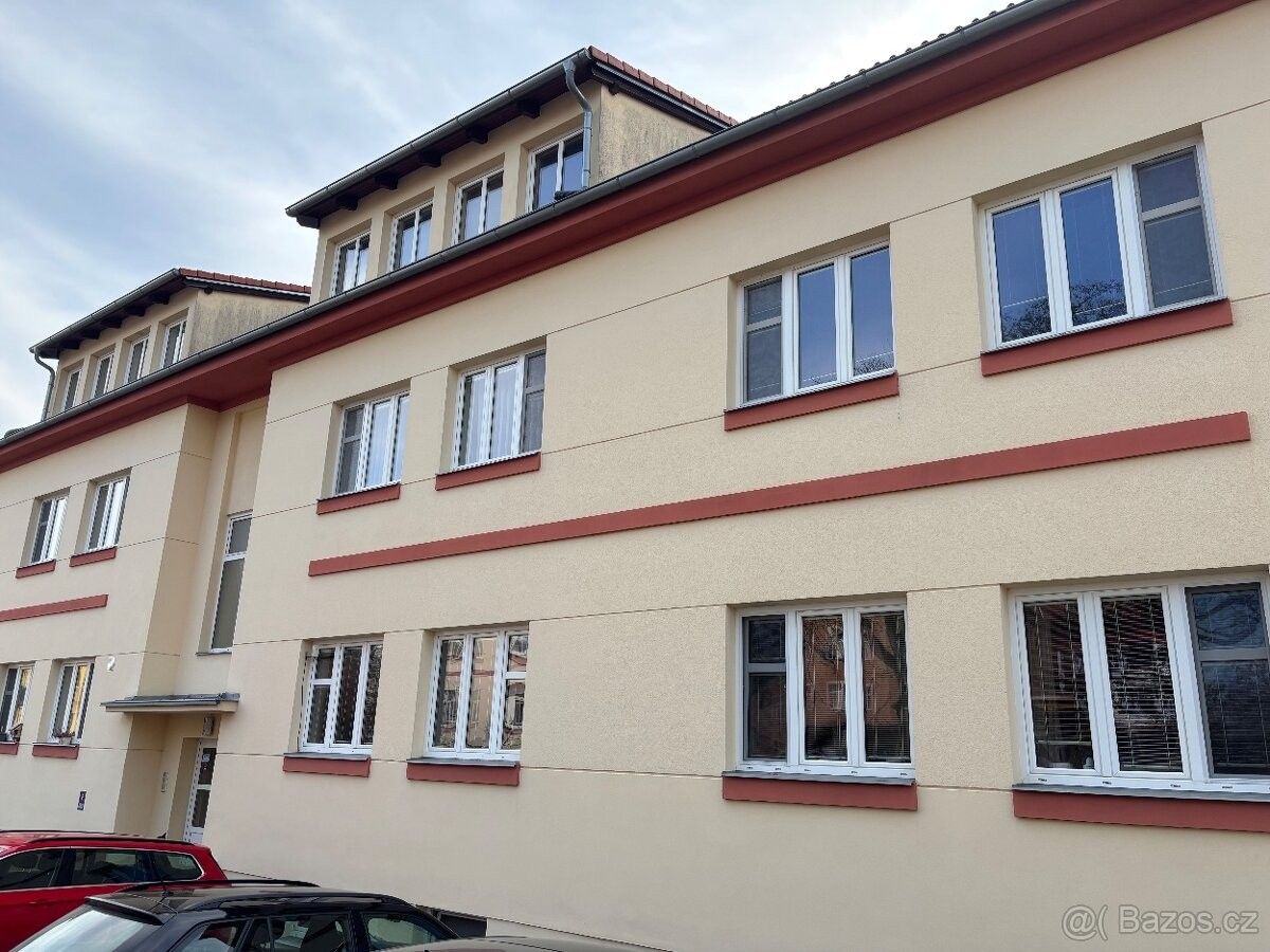 Byty, Milovice nad Labem, 289 24