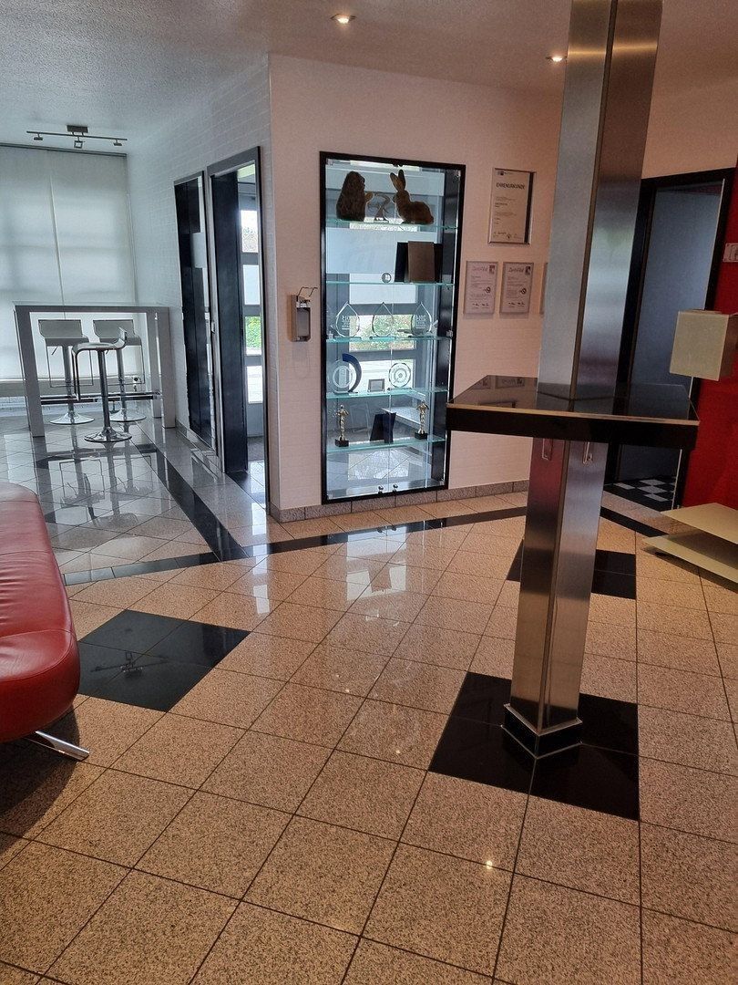 Pronájem kancelář - , Bádensko-Württembersko, 206 m² - 5
